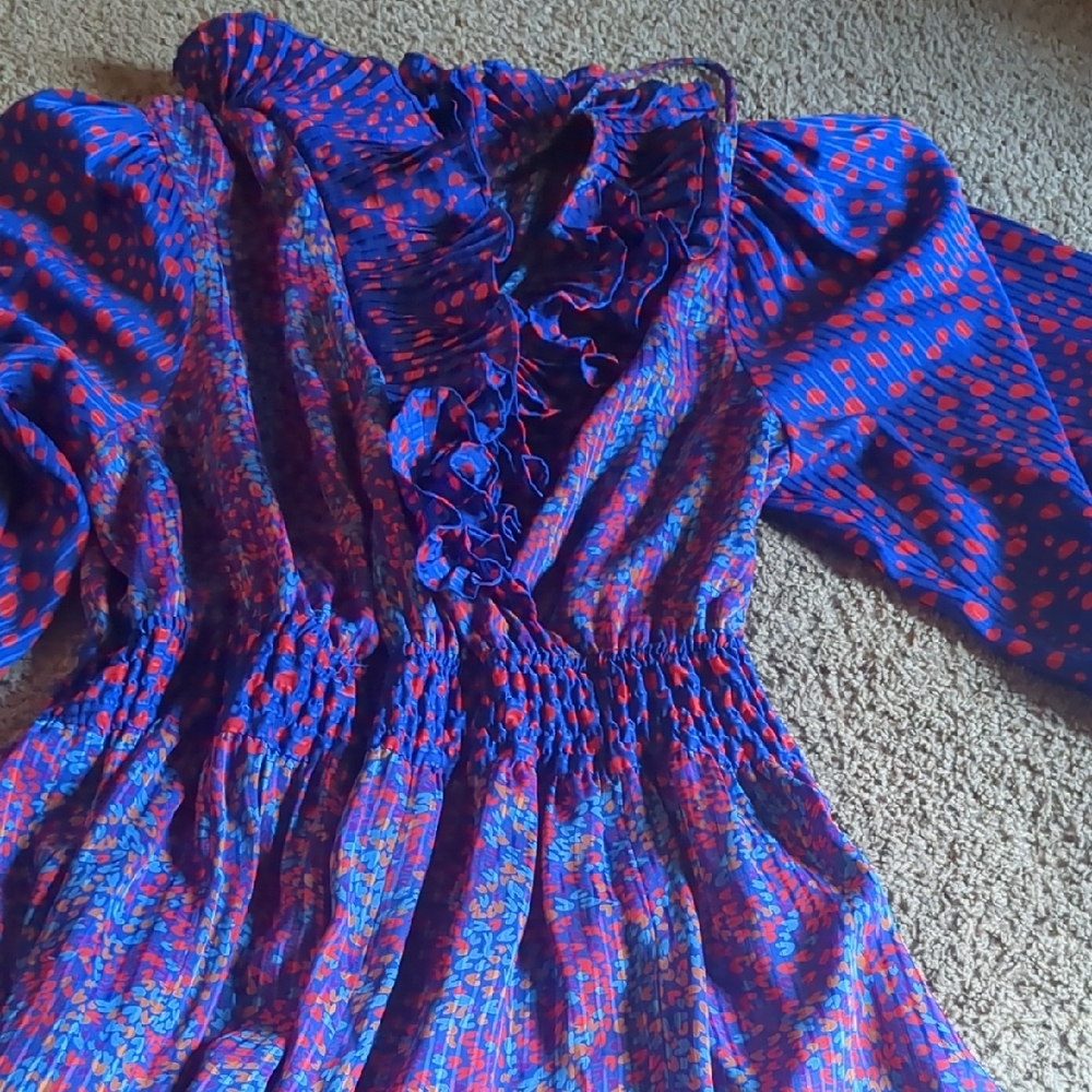 Elegant Blue and Red Midi Dress